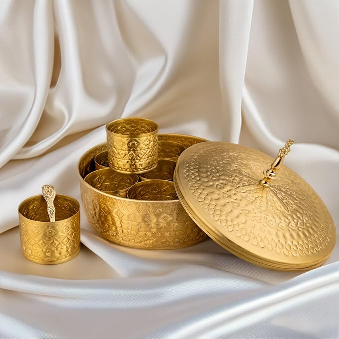 Brass Masala Box In Hand Chase Design (Round)