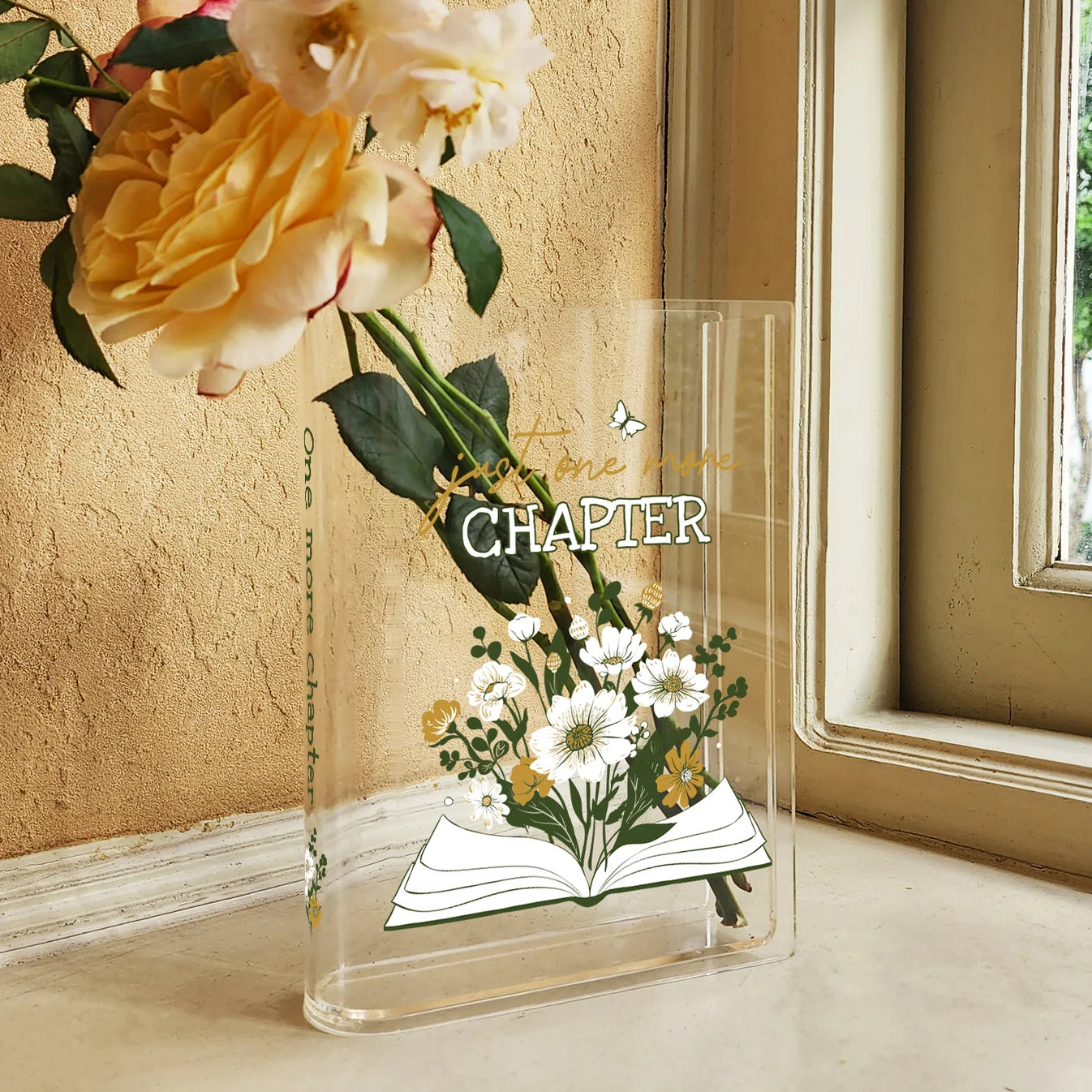 Just One More Chapter Book Vase